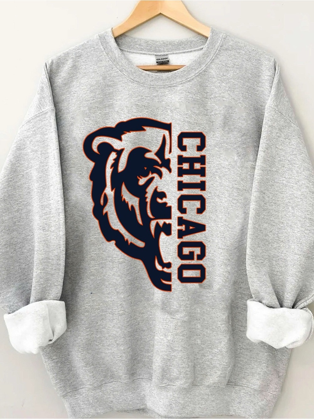 Chicago Bear Graphic Crewneck Sweatshirt - Gray